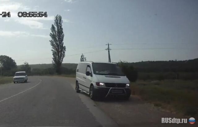 Хорошо что не задел 