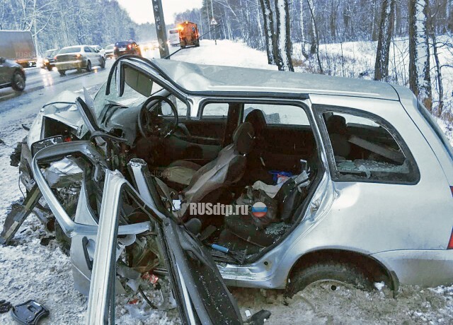 Водитель и пассажир «Лады» погибли в ДТП под Казанью 