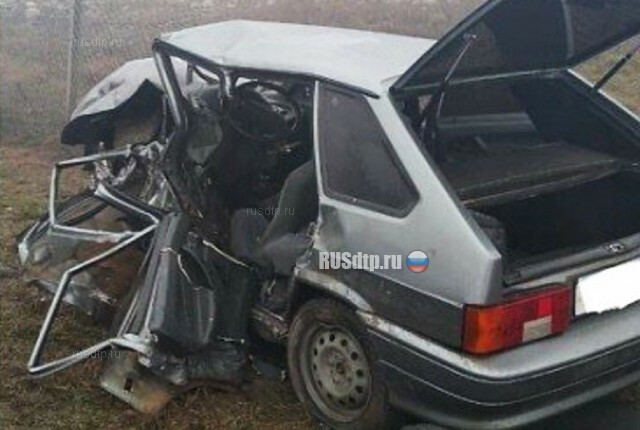 В КБР в лобовом столкновении ВАЗов погиб один из водителей 