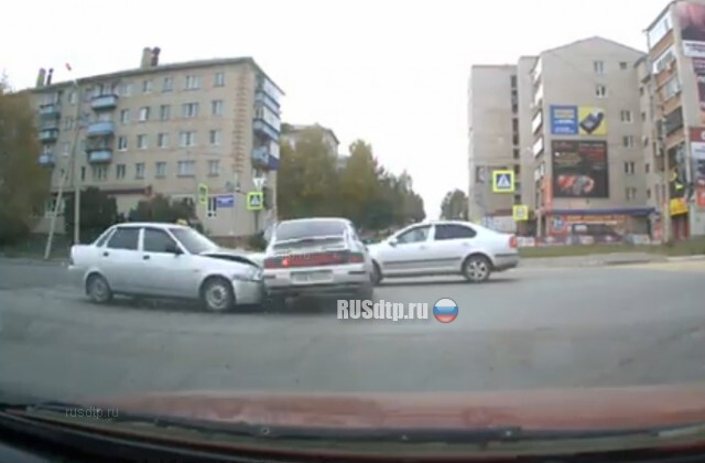 Даже \»шашечки\» слетели