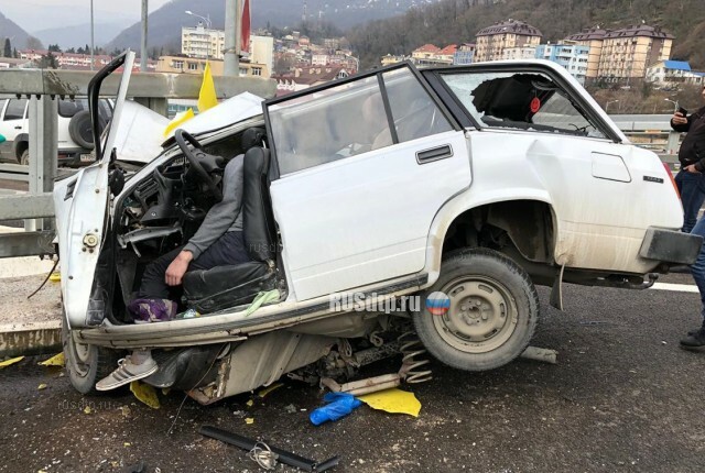 В Сочи в ДТП погиб водитель ВАЗа 