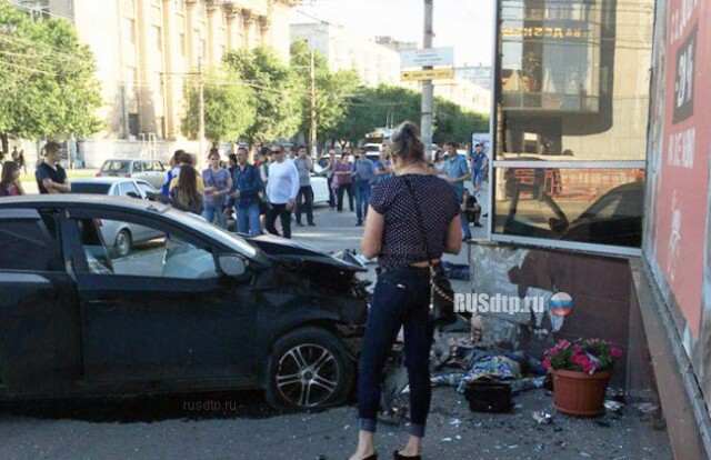 ВИДЕО: в Волгограде наркоман насмерть сбил двух пешеходов 