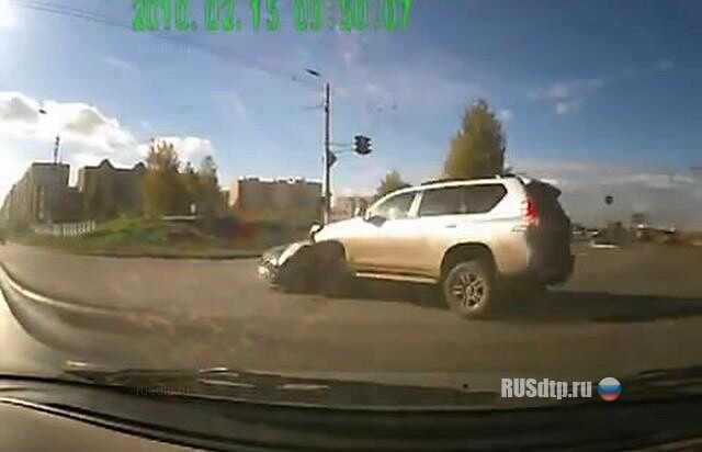 Экшн на перекрестке 