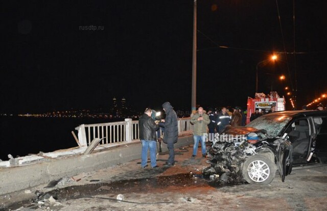 Семейная пара погибла в упавшем в реку автомобиле в Днепропетровске 