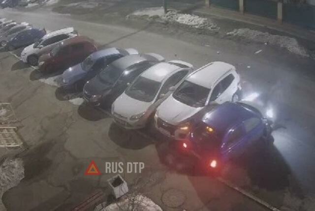 Пьяный водитель разбил пять машин в Оренбурге