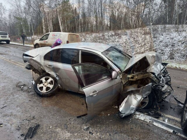 «Был сильный гололед»: массовое ДТП произошло на скользкой дороге в Татарстане 