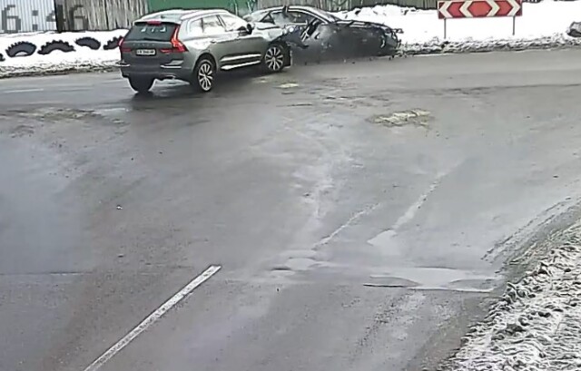 ДТП под Киевом: Volvo выезжал со второстепенной 