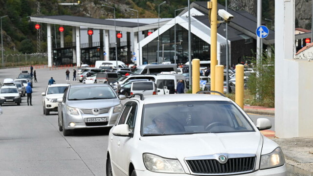 Автомобилистам ограничат въезд в Северную Осетию. Повестки будут вручать прямо на границе