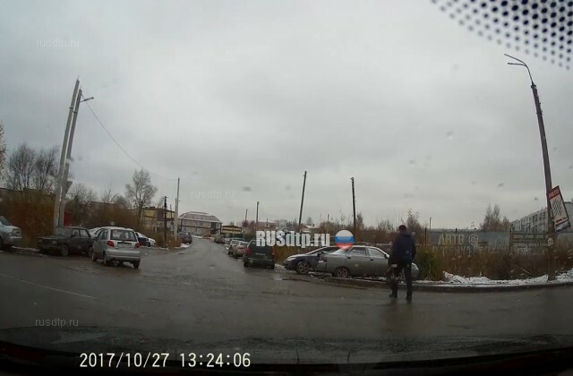 В Иванове водитель Матиза не вписался в поворот