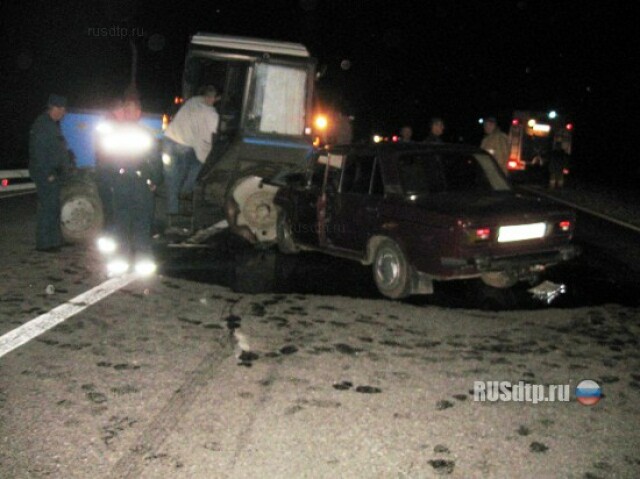 Крупная авария с участием трактора под Краснодаром 