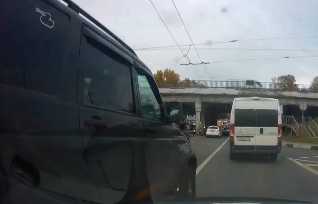 В Химках водитель УАЗа обиделся и устроил ДТП
