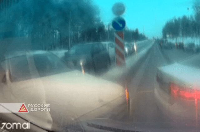 ДТП и конфликт на дороге в Петербурге