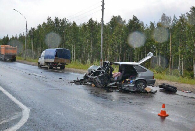 Пассажирка ВАЗа погибла в ДТП на трассе Сургут-Нижневартовск 