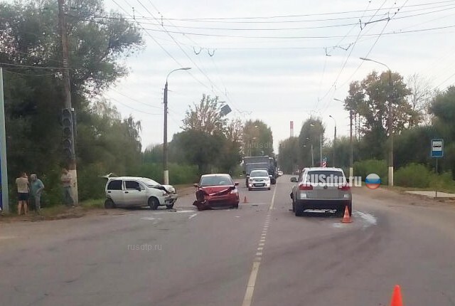 ДТП на Московском шоссе в Твери попало на видео 