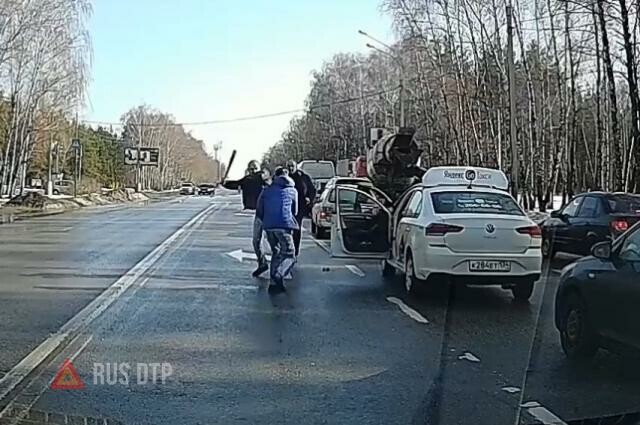 Разборки на дороге в Воронеже