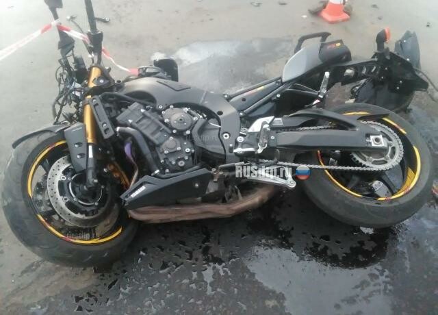 Момент гибели мотоциклиста в Комсомольске-на-Амуре. ВИДЕО 