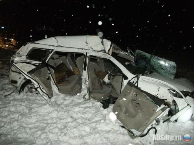 В Краснодарском крае «Тойота» залетела под грузовик 