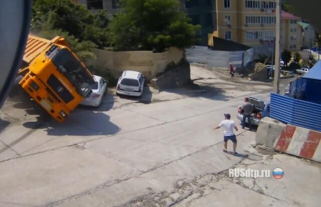 Кто-то учуял неладное, а кто-то нет 