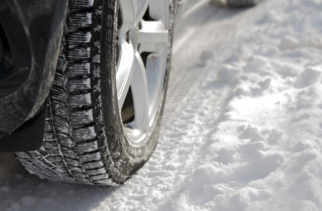 10 мифов о зимних шинах, в которые верят водители 