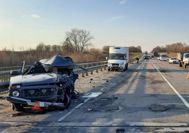 44-летний водитель «Нивы» погиб в ДТП на трассе М-2 