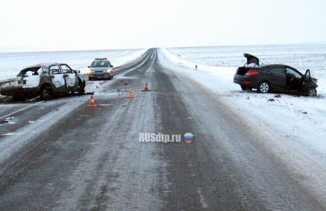 В Хакасии после семейной ссоры водитель \»Волги\» попал в ДТП и сгорел в своей машине 