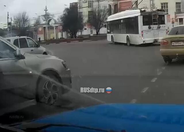 ДТП на кольце в Симферополе