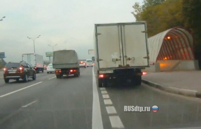 Сантиметры до аварии 