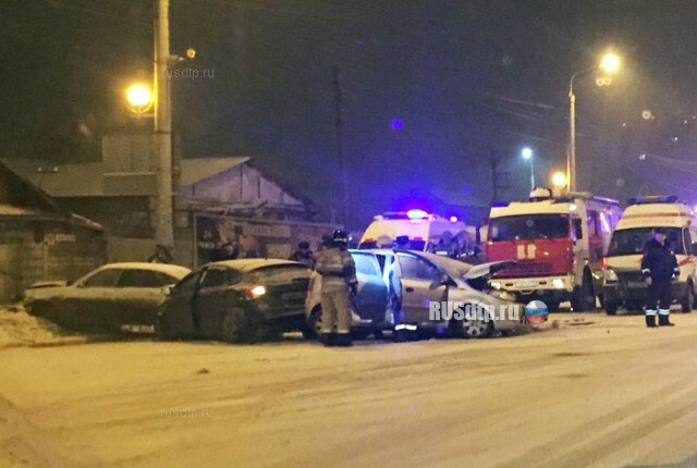 Не имевший прав водитель «Chery» погиб в массовом ДТП в омске 