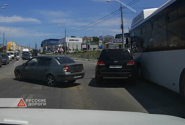 Курьезная авария в Севастополе