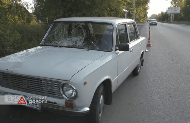 Начинающий водитель сбил ребенка на пешеходном переходе в Омске 