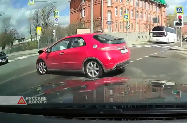 Столкновение на перекрестке в Москве