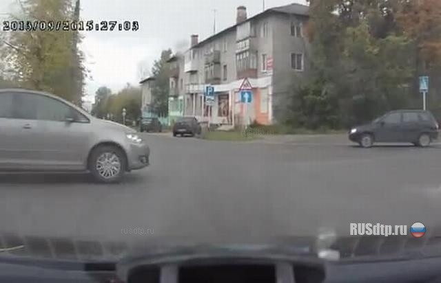 Ты чего, затормозить не смогла??? 