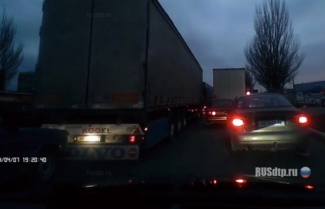 Ты на кого наехал? © 