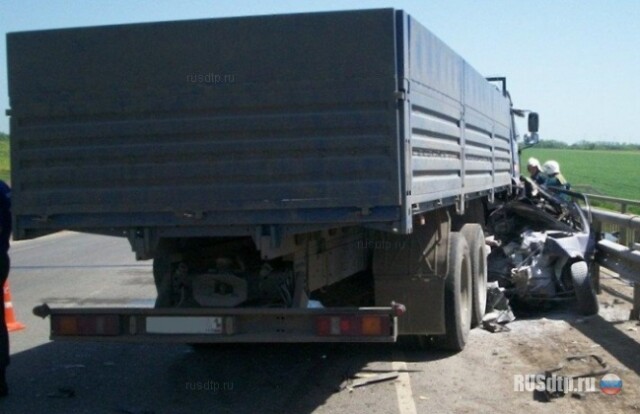 Двое погибших в ДТП в Ростовской области 