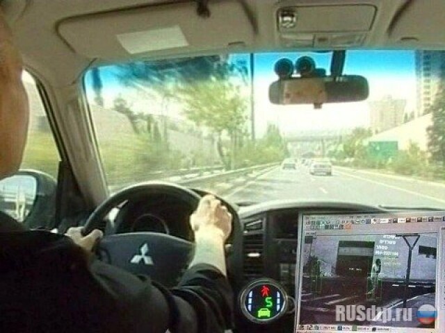 Машина, которая сама предотвращает ДТП 
