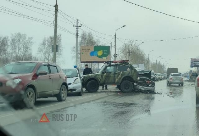 ДТП в Омске на бульваре Архитекторов 