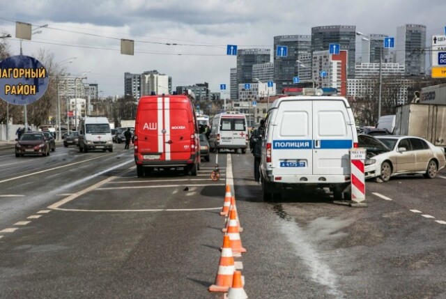 Автомобиль с детьми перевернулся на Варшавском шоссе. Видео 