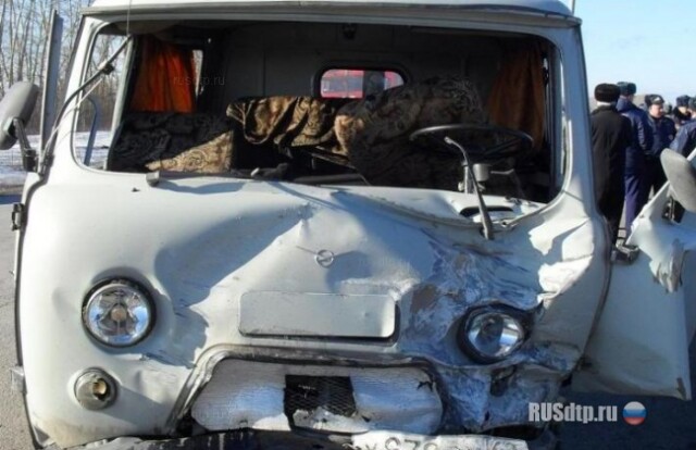 Двое погибших в ДТП на виадуке 