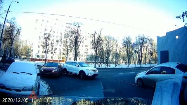 ДТП произошло на улице Зеленодольской в Москве