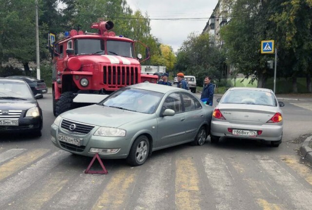 ДТП с участием пожарной машины произошло в Магнитогорске 