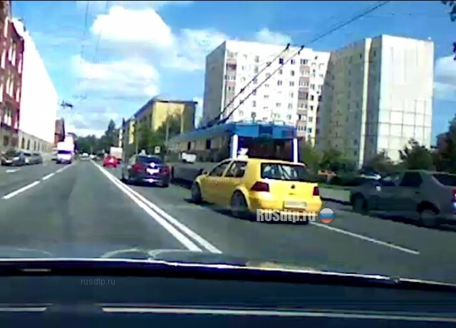 Полное видео погони за желтым Гольфом в Петербурге. ВИДЕО 