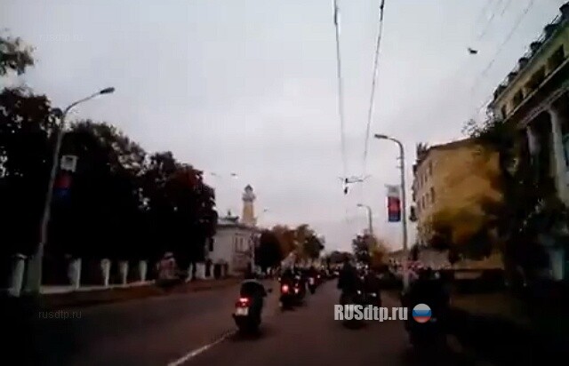 Толкотня мотоциклистов 