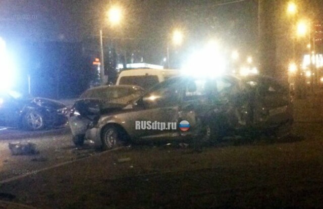 В Санкт-Петербурге пьяный водитель врезался в 5 припаркованных машин 