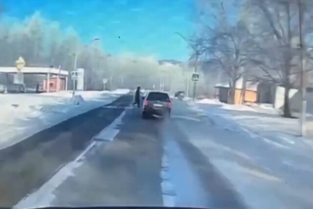В Амурской области 45-летний водитель сбил подростка на пешеходном переходе