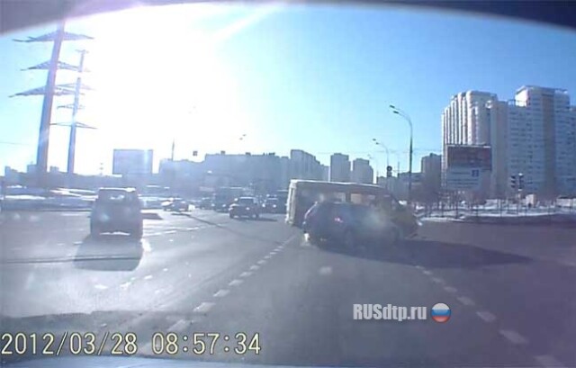 Газель подбила Гольф 