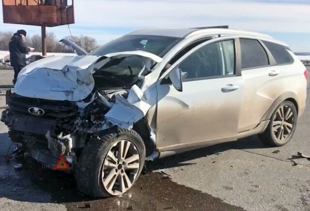 Водитель автомобиля Volvo погиб в ДТП в Башкирии 