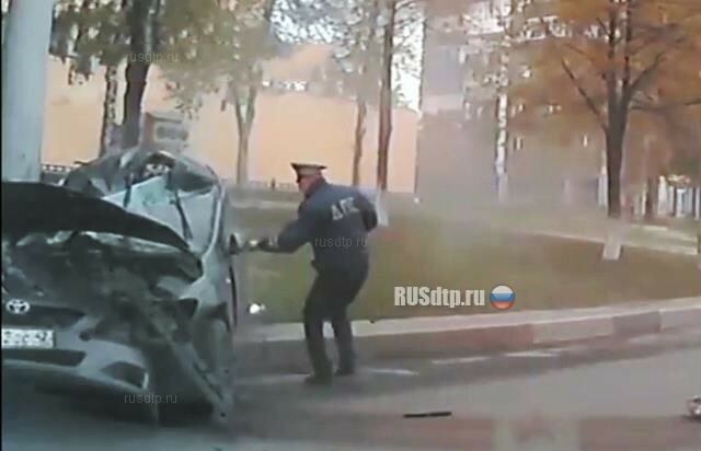 В Новокузнецке пьяный водитель совершил ДТП, скрываясь от полицейских