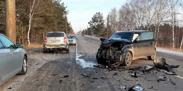 Момент ДТП с пострадавшими на Нижегородском шоссе 