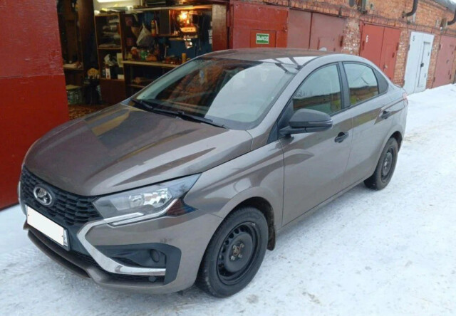 Продал старую «Весту», купил новую «Искру» и пожалел 