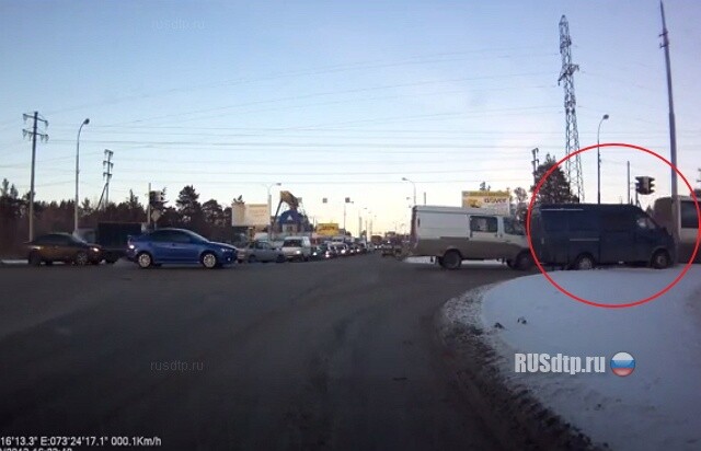 Газель VS столб 